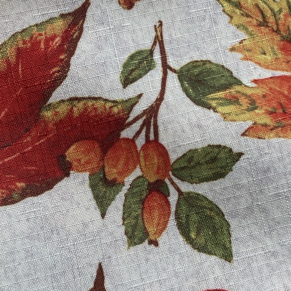 Fall Inspired Rectangular Table Cloth 60x84 - Picture 4 of 10